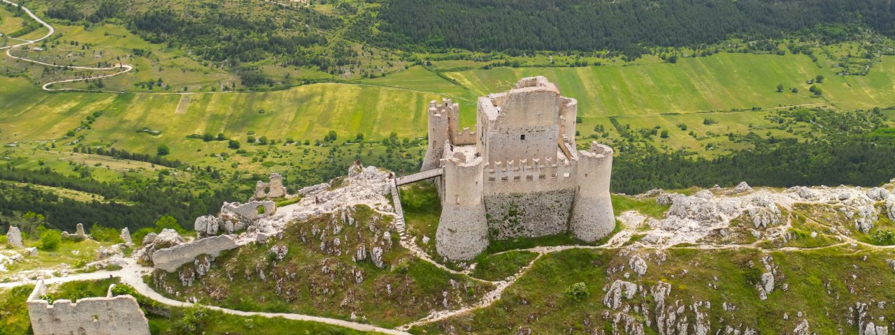 Calascio - Abruzzi / Italy